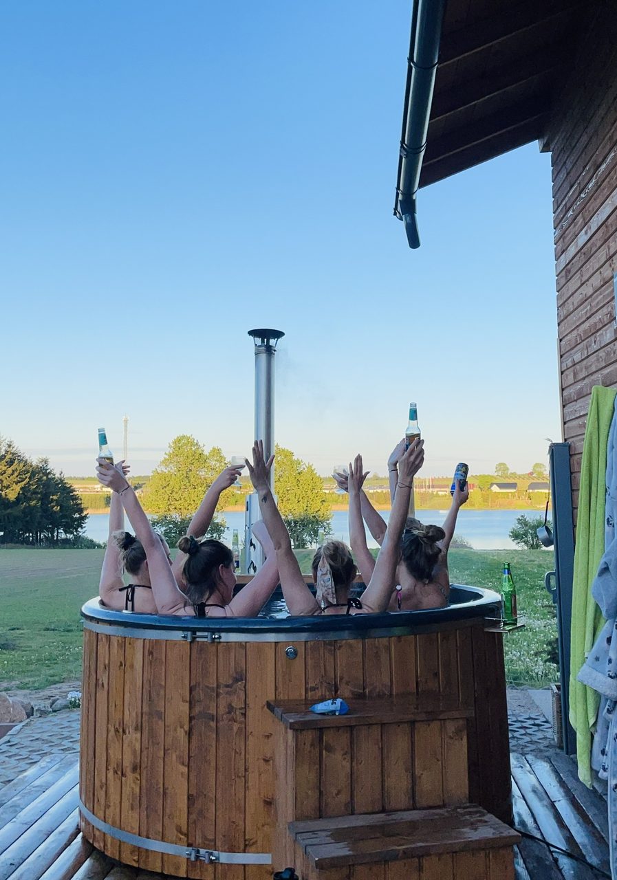 Balia z jacuzzi